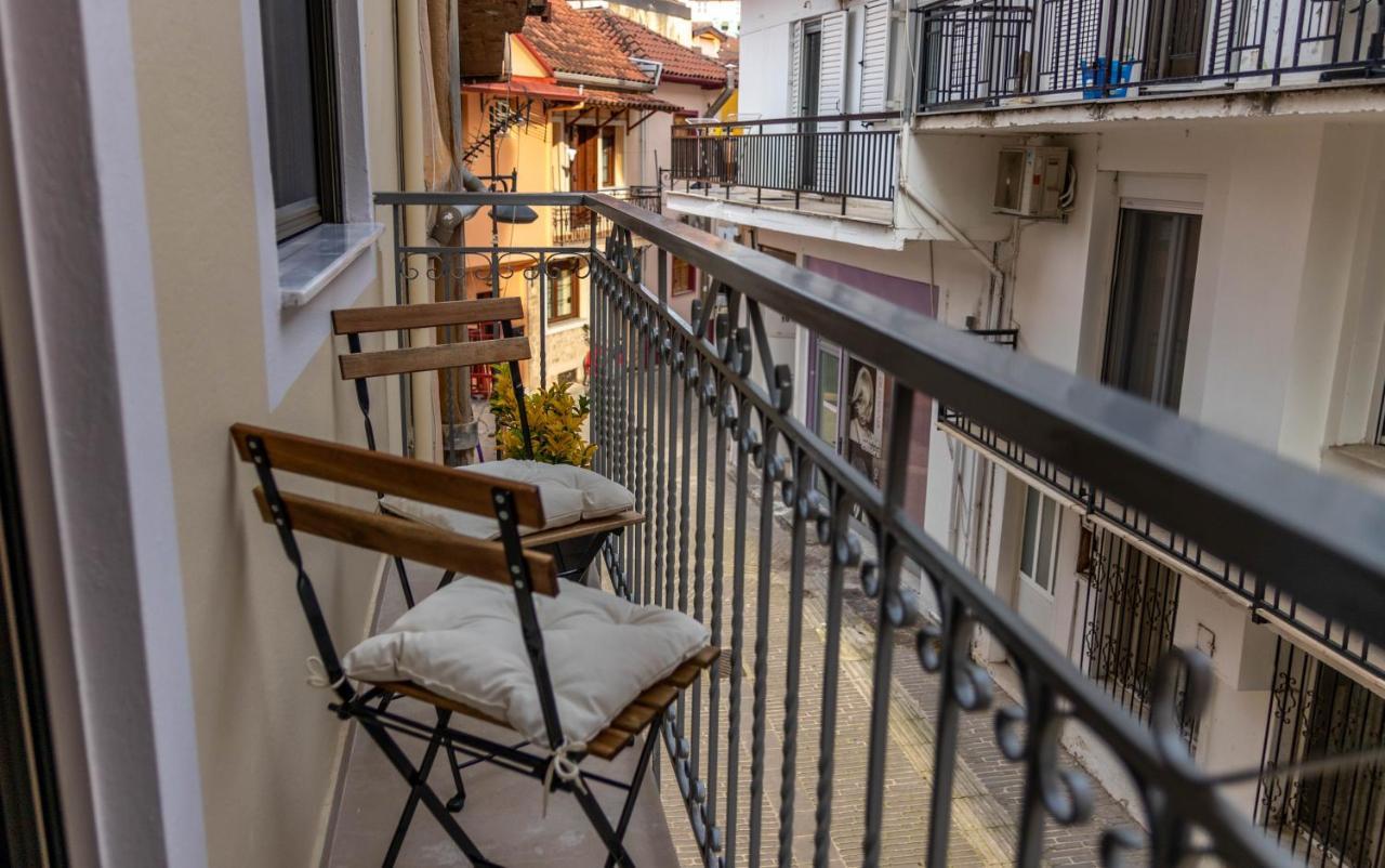 The Little Pigeon - Pink Apartment Янина Екстериор снимка
